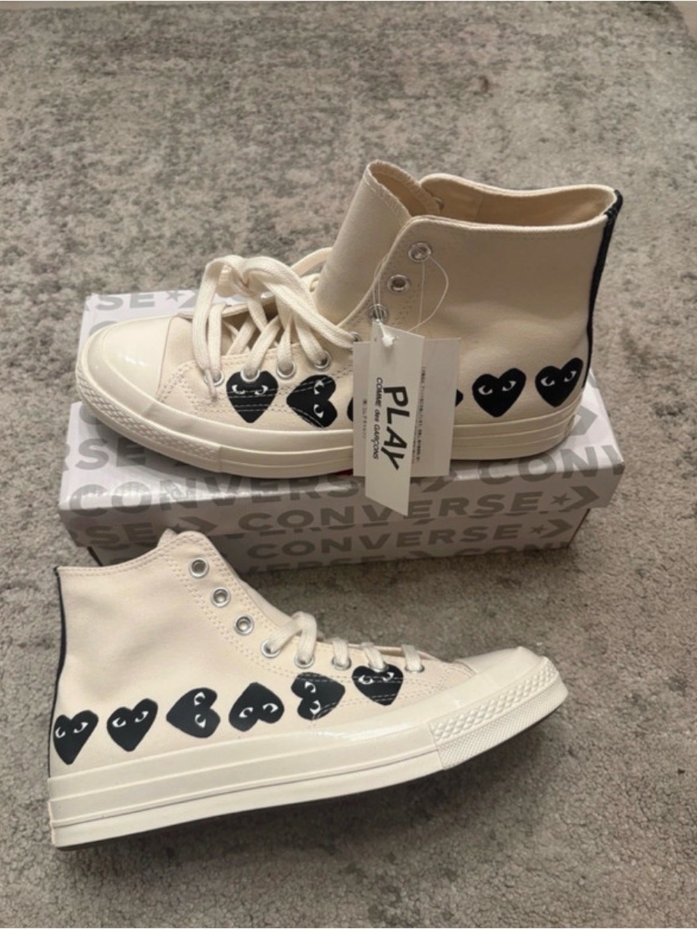 Converse PLAY High-Top Kids Sneakers - Cream with Black Hearts